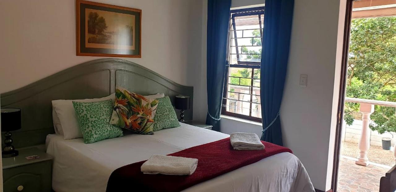 Kelkiewyn Guesthouse Каледон Екстериор снимка