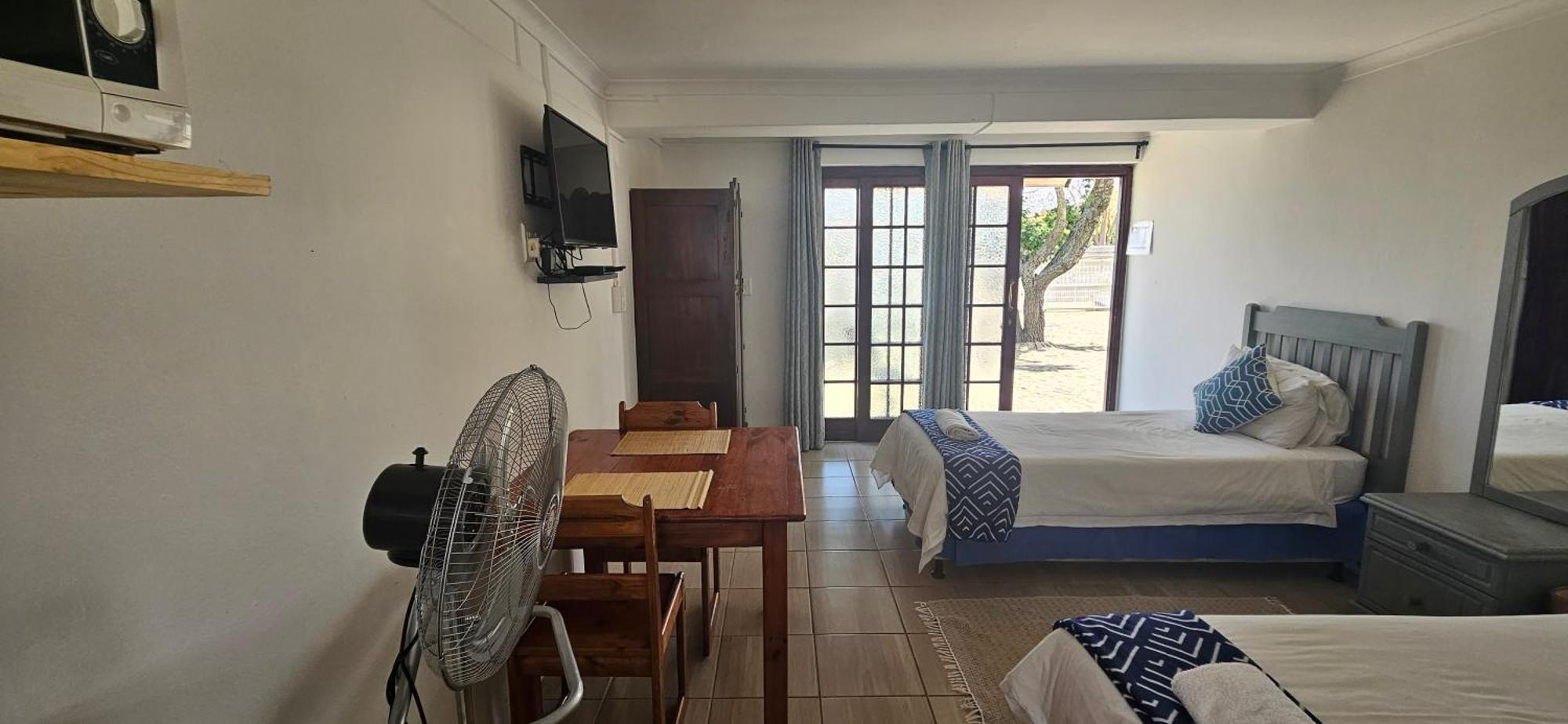 Kelkiewyn Guesthouse Каледон Екстериор снимка