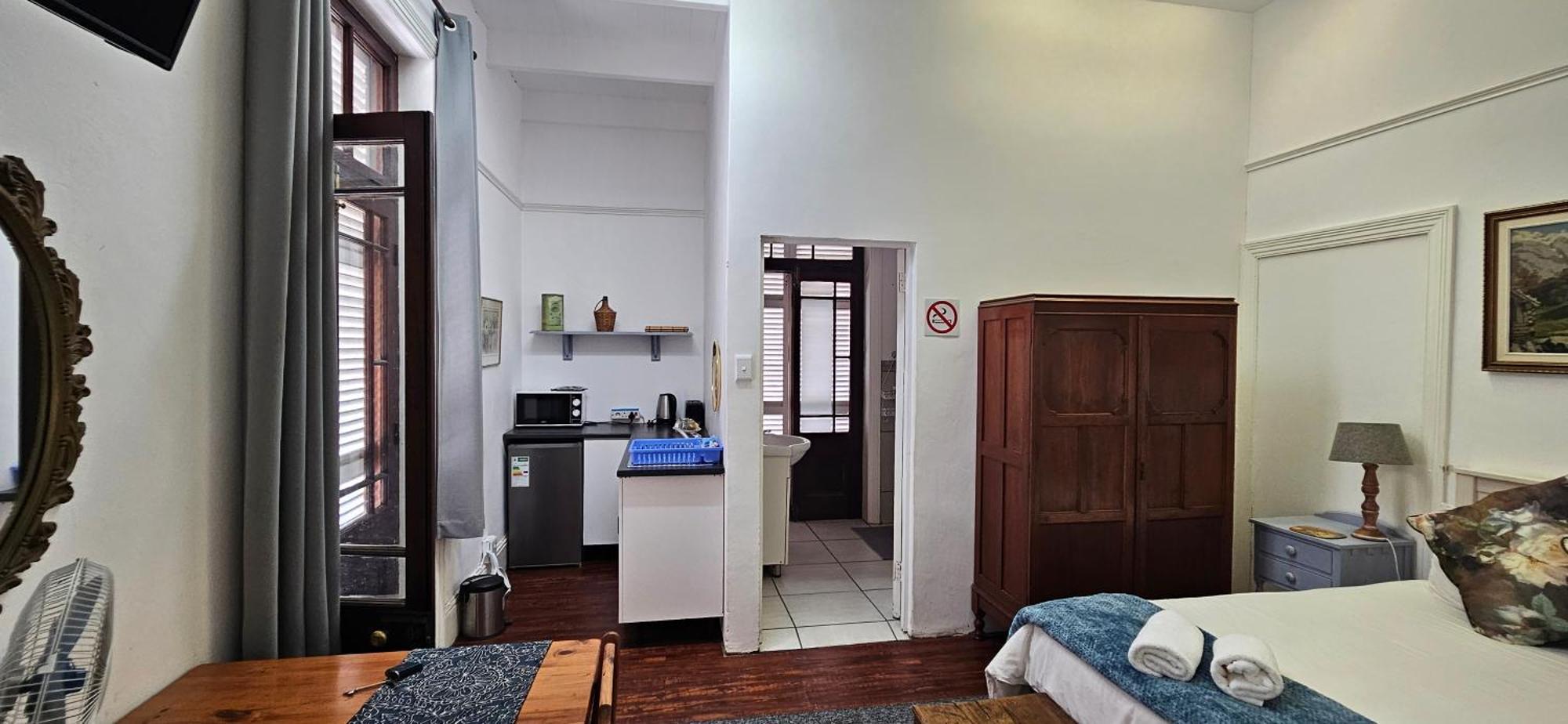 Kelkiewyn Guesthouse Каледон Стая снимка