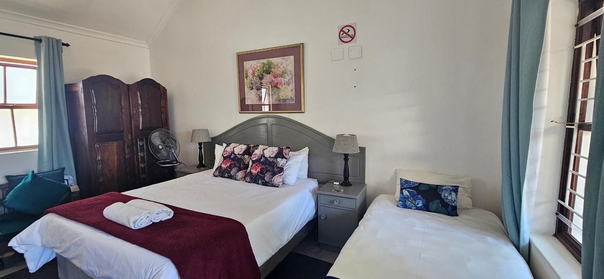 Kelkiewyn Guesthouse Каледон Екстериор снимка