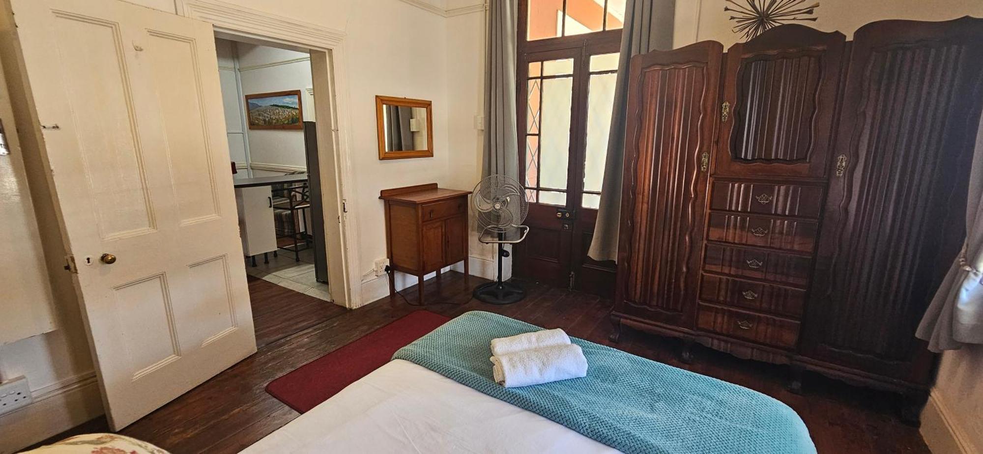 Kelkiewyn Guesthouse Каледон Екстериор снимка