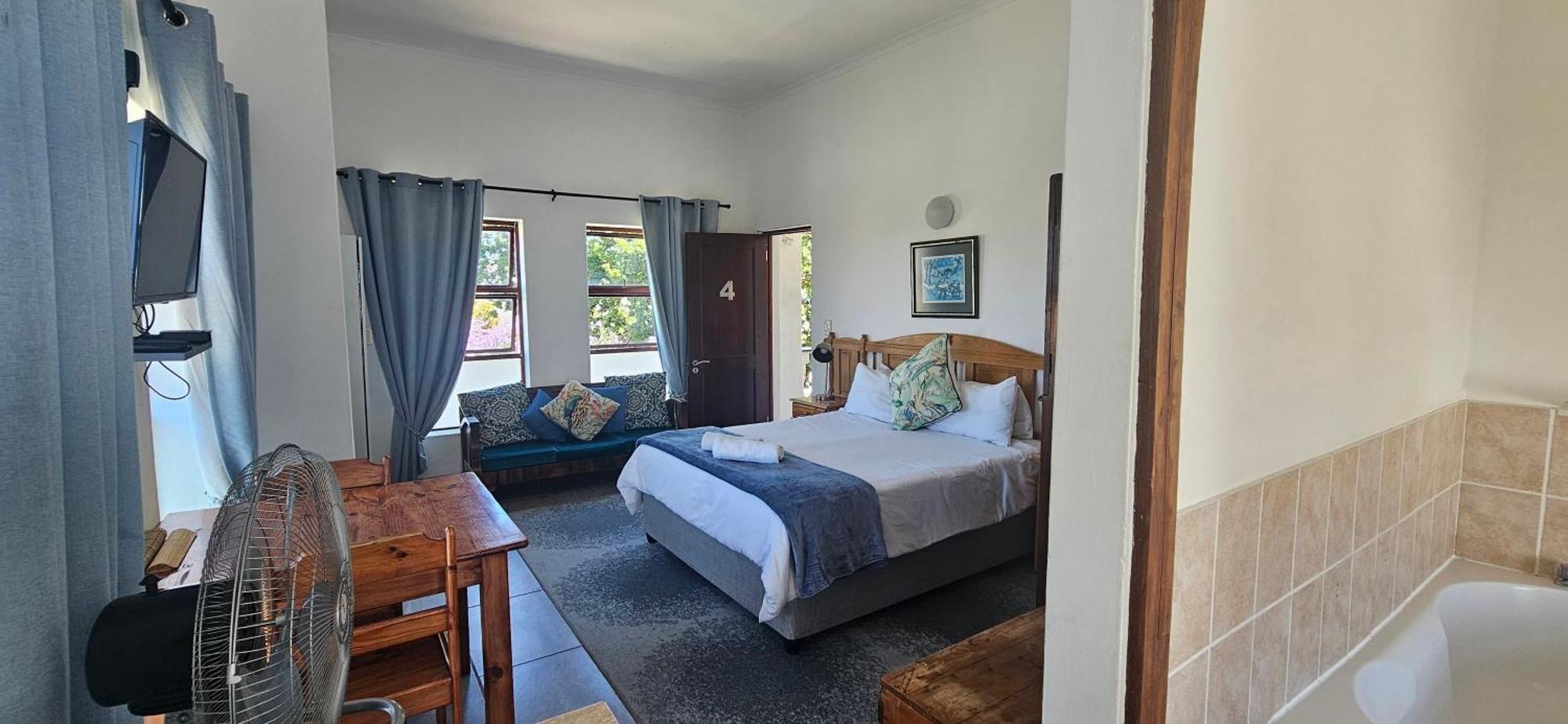 Kelkiewyn Guesthouse Каледон Екстериор снимка